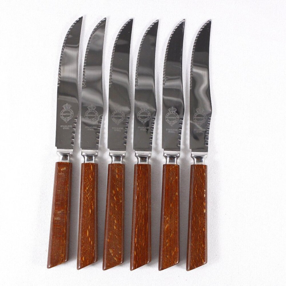 Vintage Warranted Sheffield steak knives /w wooden handles, set of 6 knives